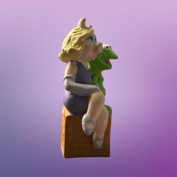 Applause THE MUPPETS 2.5" Kermit The Frog & Miss Piggy Cake Topper PVC Figurine - Picture 6 of 8